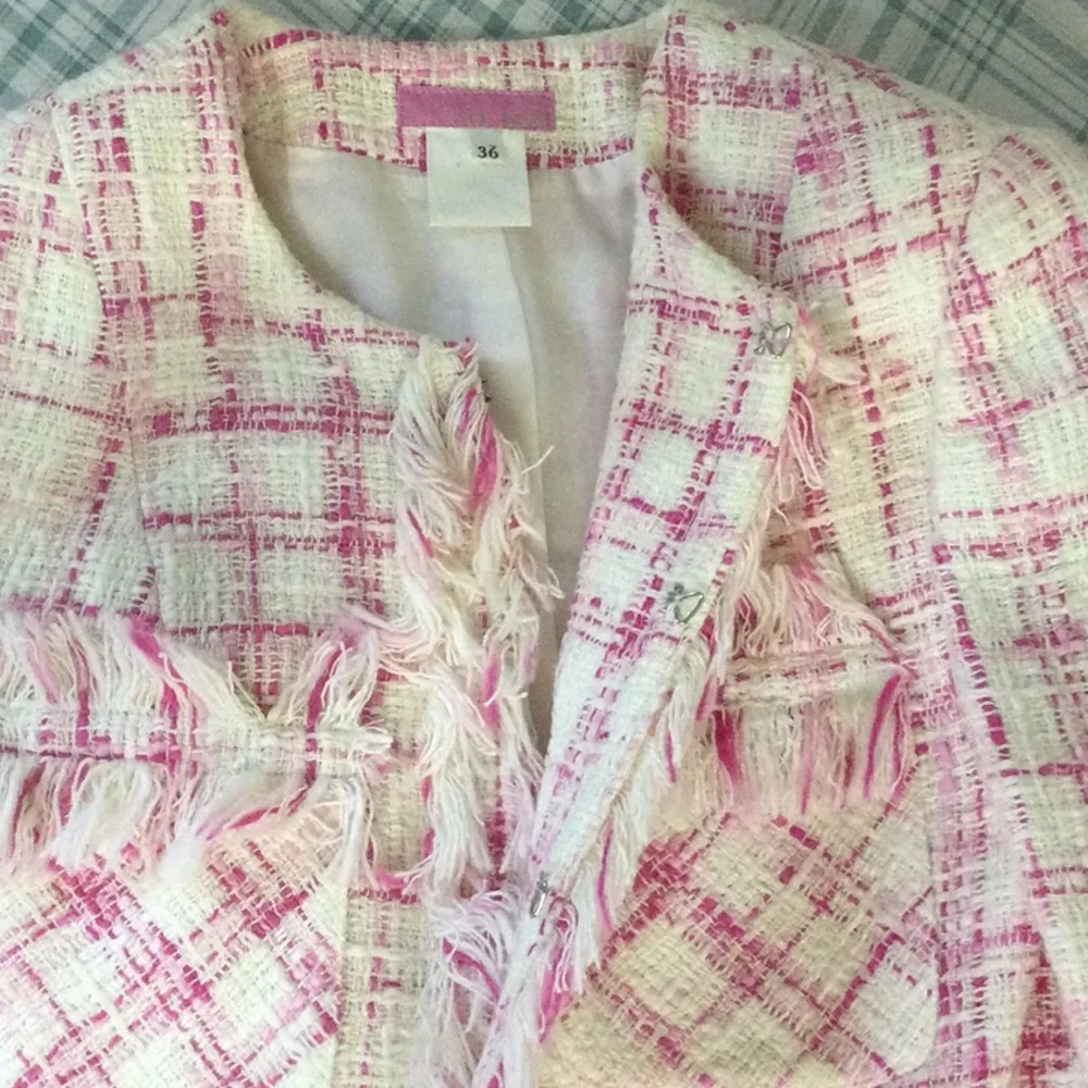 Fashionable cotton jacket. France - Picture 4 of 6